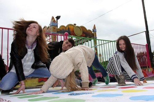 1435585453_den-molodezhi_491da.jpg - 40.98 kB