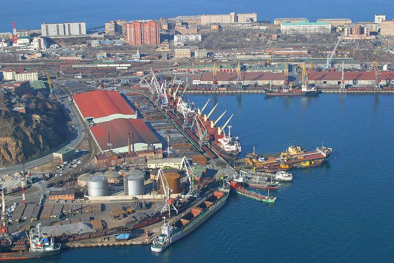 port__b3ca0.jpg - 139.80 kB