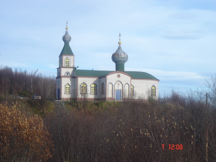 Храм_Святого_Архистратига_Михаила_2_61c9d.jpg - 103.79 kB