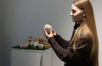 Для молодых северян с нарушениями зрения организовали экскурсию в Центр современного искусства